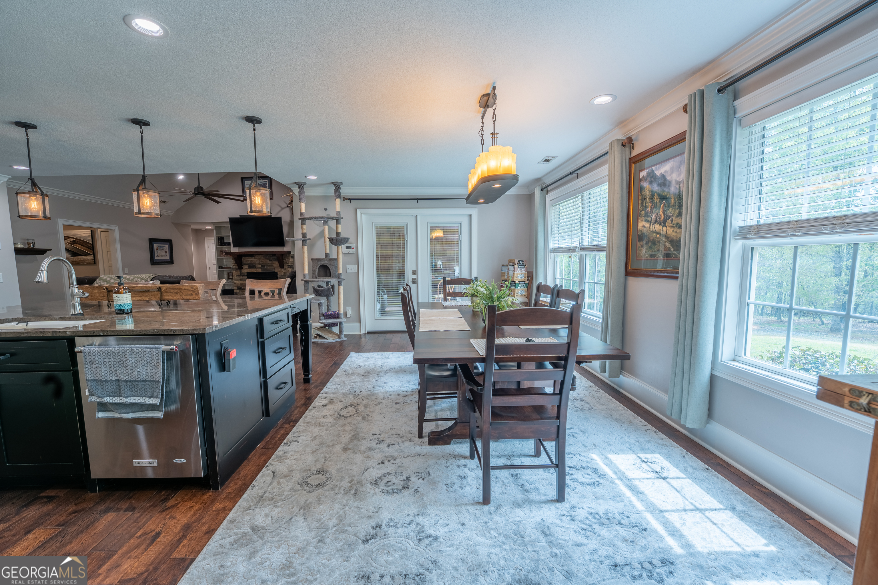 Clarkesville, Georgia 30523, United States, 4 Bedrooms Bedrooms, ,4 BathroomsBathrooms,Residential,Active,112662