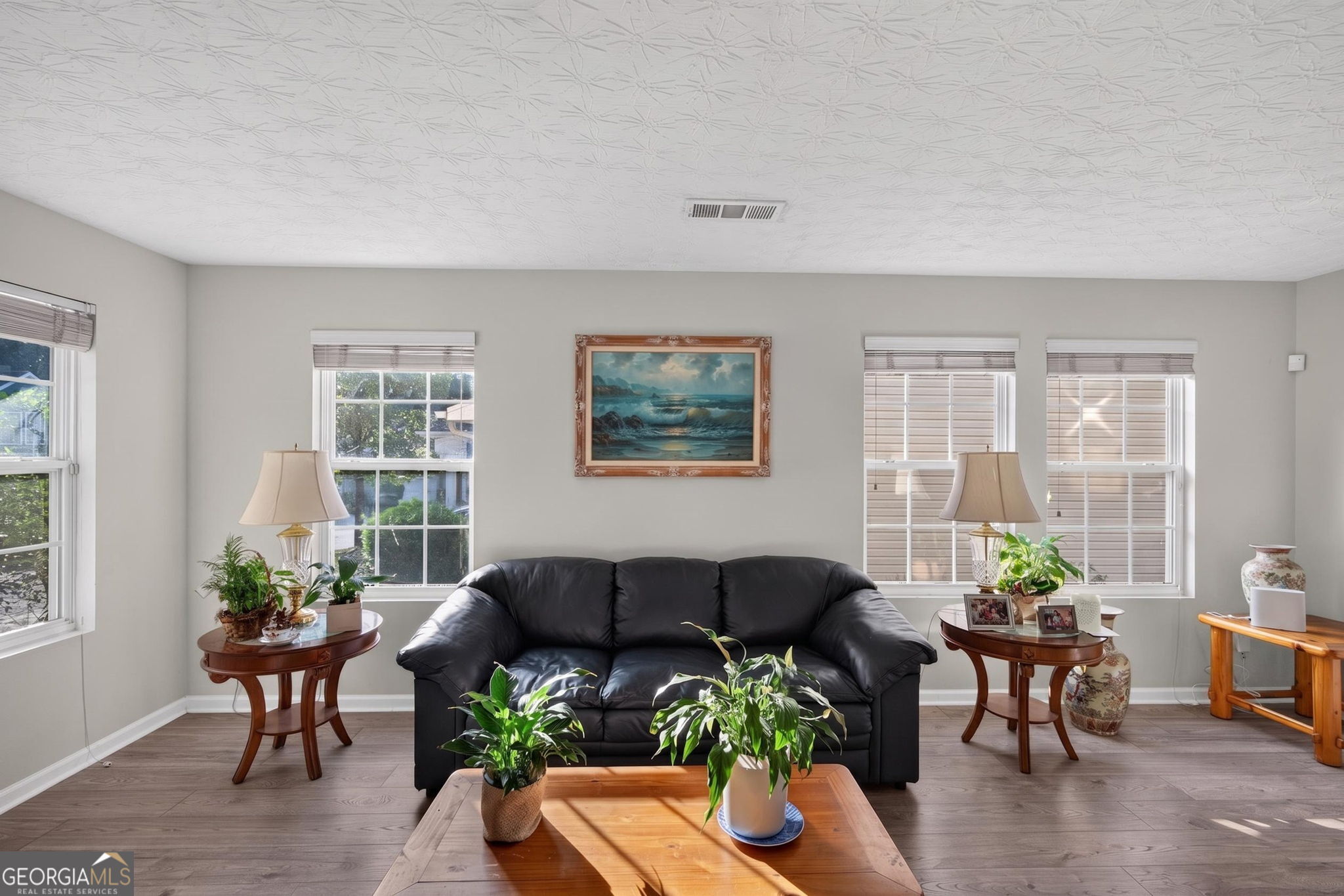 2793 Jordan LN