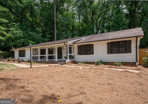 Single Family Residence in Brookhaven GA 1476 Brawley Circle.jpg