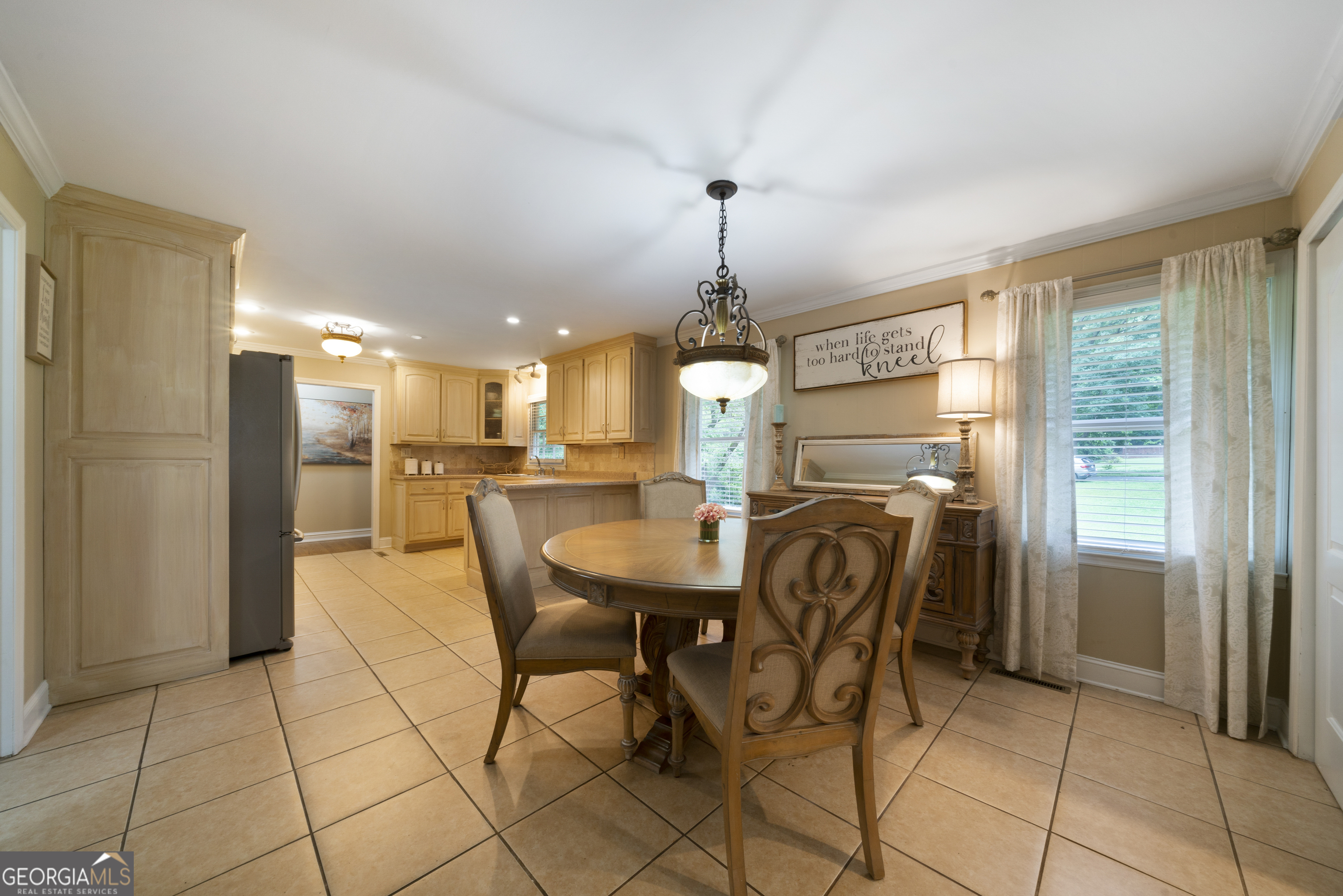 54 Twin Oaks LN SW