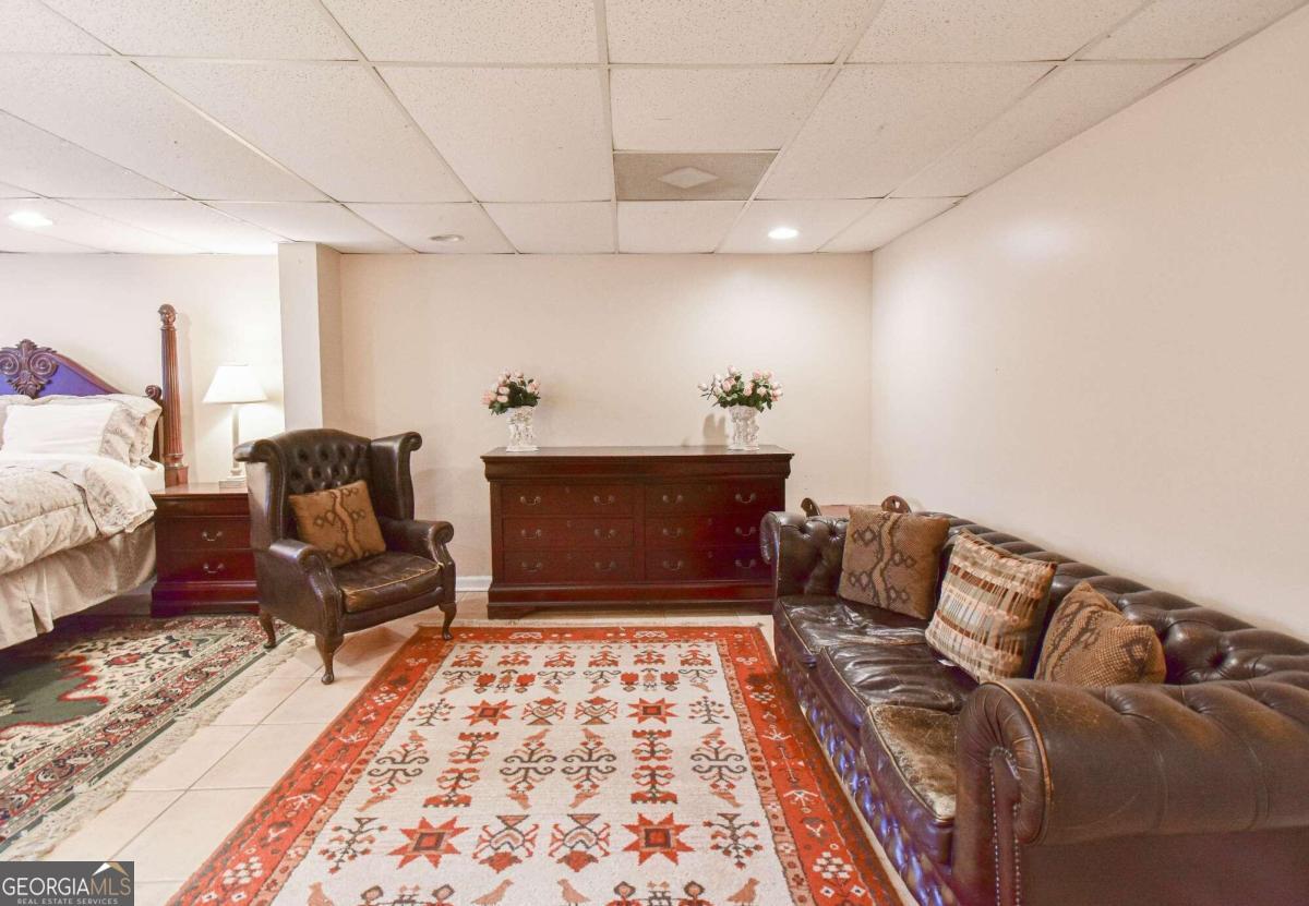 Somerset - Residential Lease