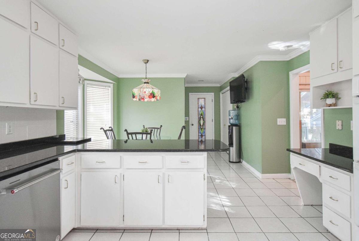 Somerset - Residential Lease