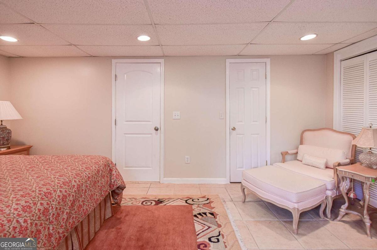 Somerset - Residential Lease