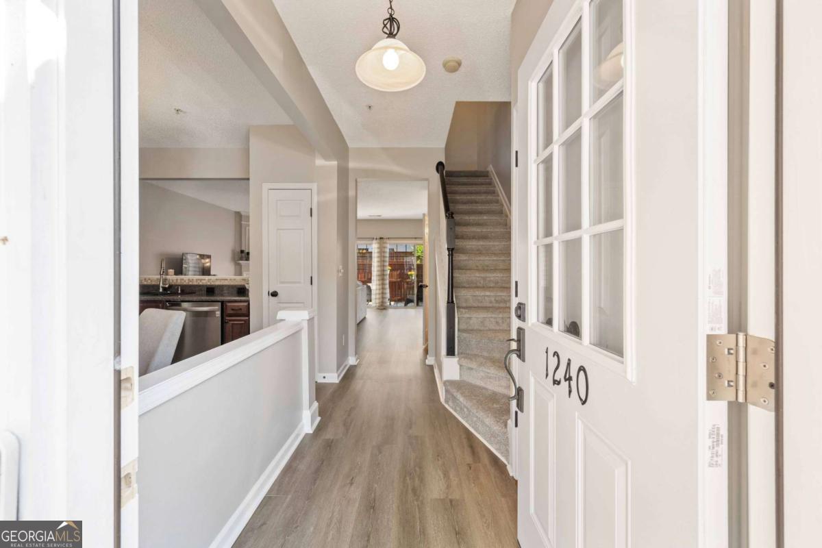 1240 Kilmington CT