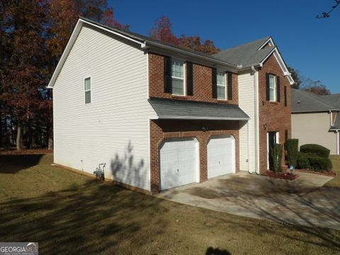 A home in Ellenwood