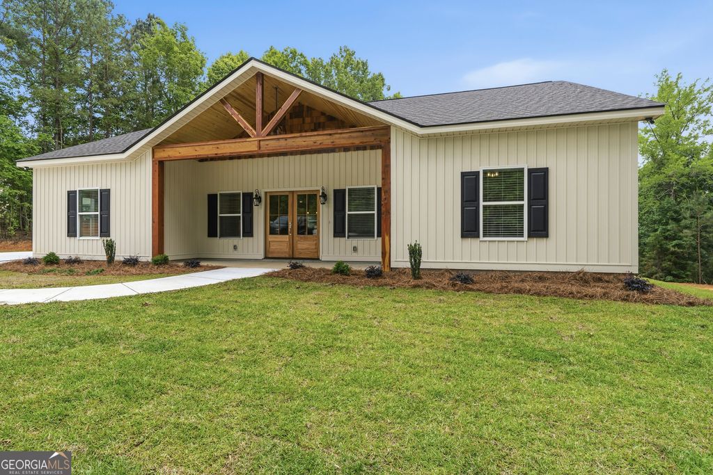 Photo of 170 Horace Veal Road NW, Milledgeville, GA 31061 (MLS # 10742981)