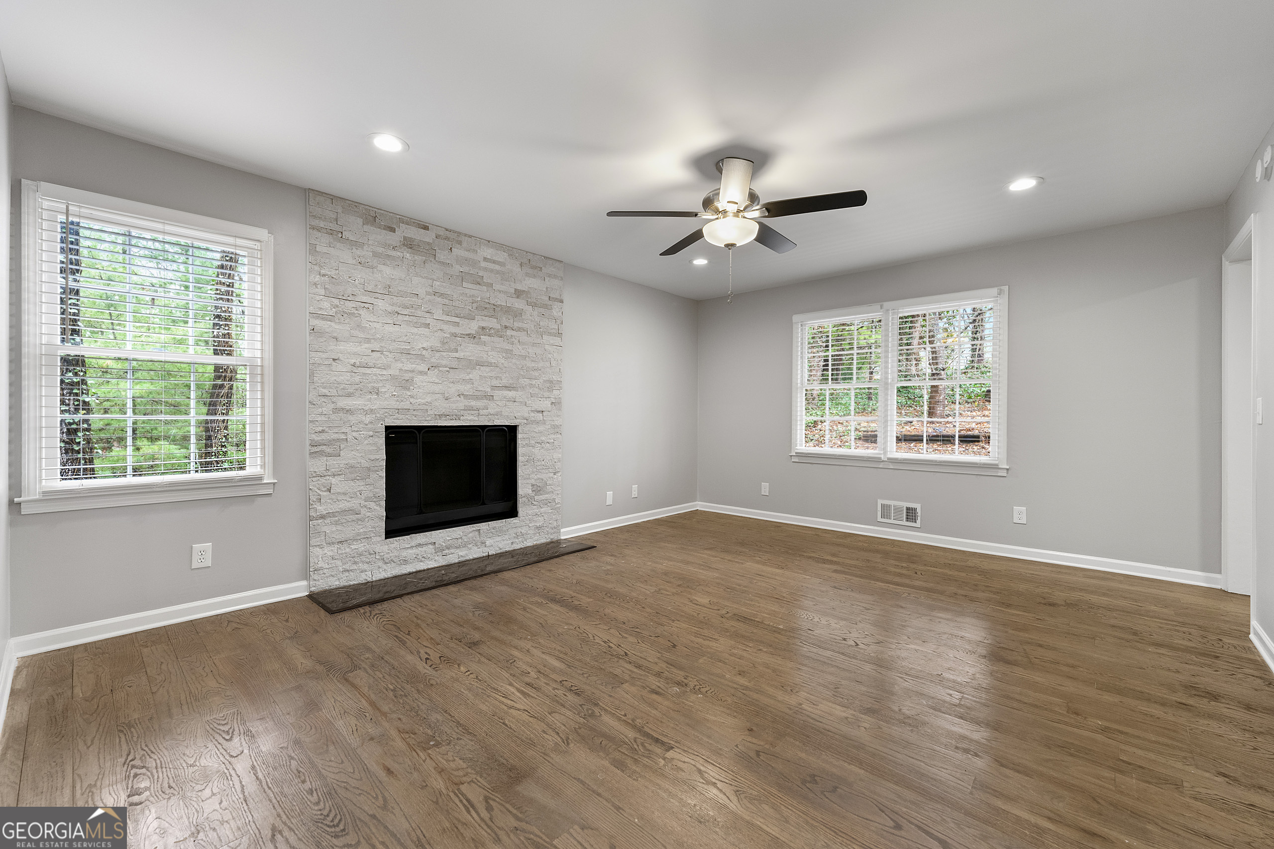 Village North Crossing - Residential