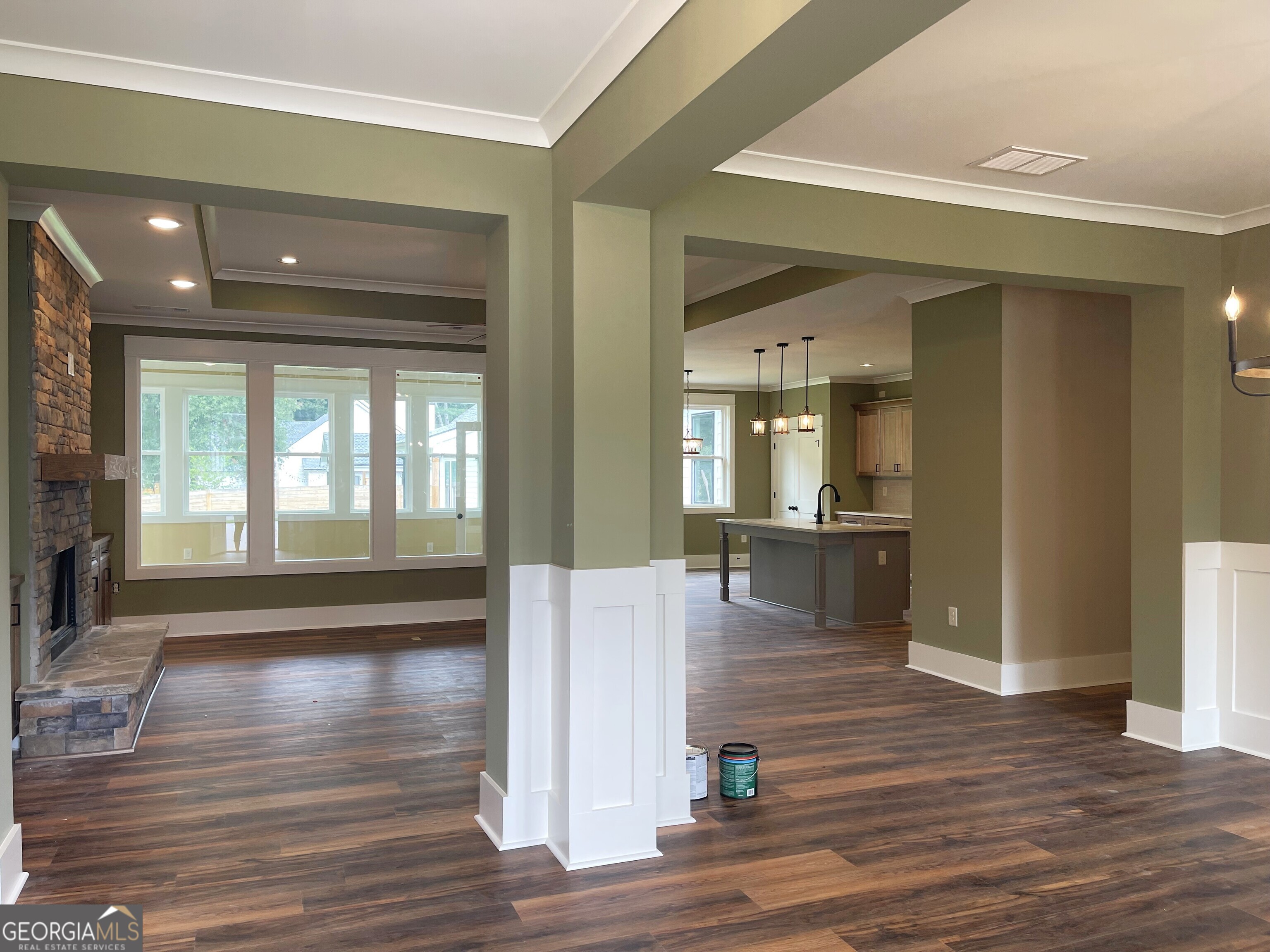 500 Mill Farm LN