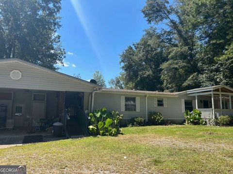 122 Merry CT NW Milledgeville GA 31061