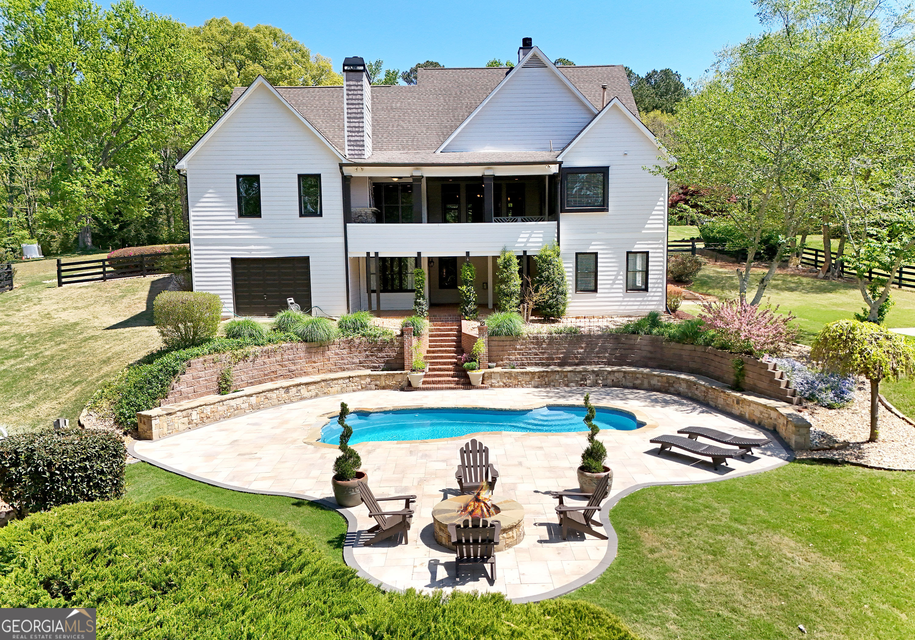 204 Lynn LN
