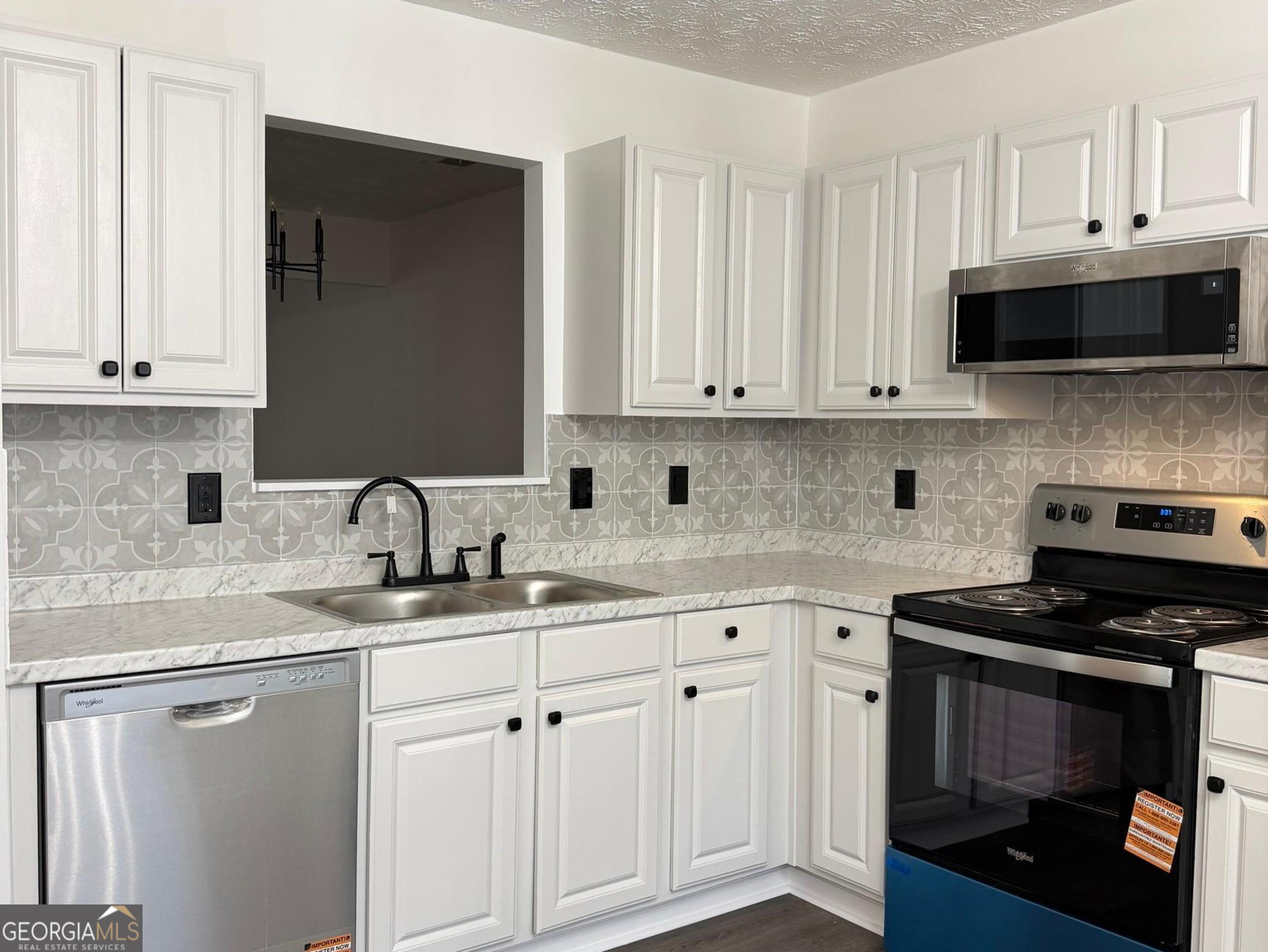 11435 South Grove DR