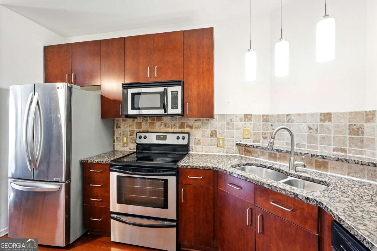 Sky Lofts - Residential