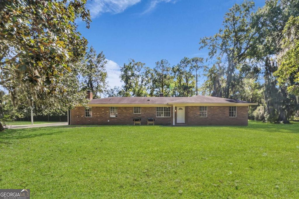 Photo of 303 Armadale Road, Port Wentworth, GA 31407 (MLS # 10629636)