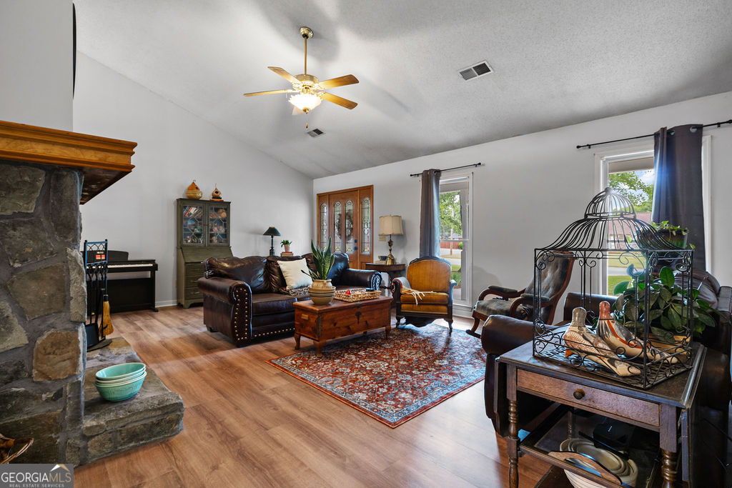 25 Sagewood DR