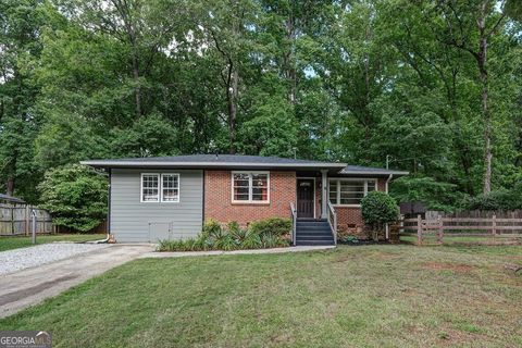 Photo of 1140 Allgood Road, Stone Mountain, GA 30083 (MLS # 10646155)