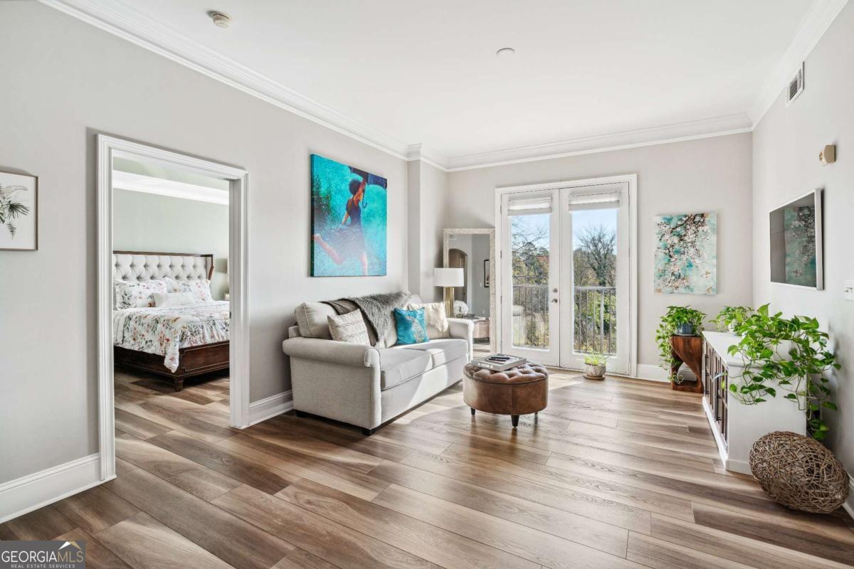 2277 Peachtree RD NE 407