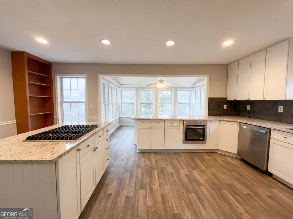 Photo of 2859 Savannah Walk Lane, Suwanee, GA 30024 (MLS # 10691778)