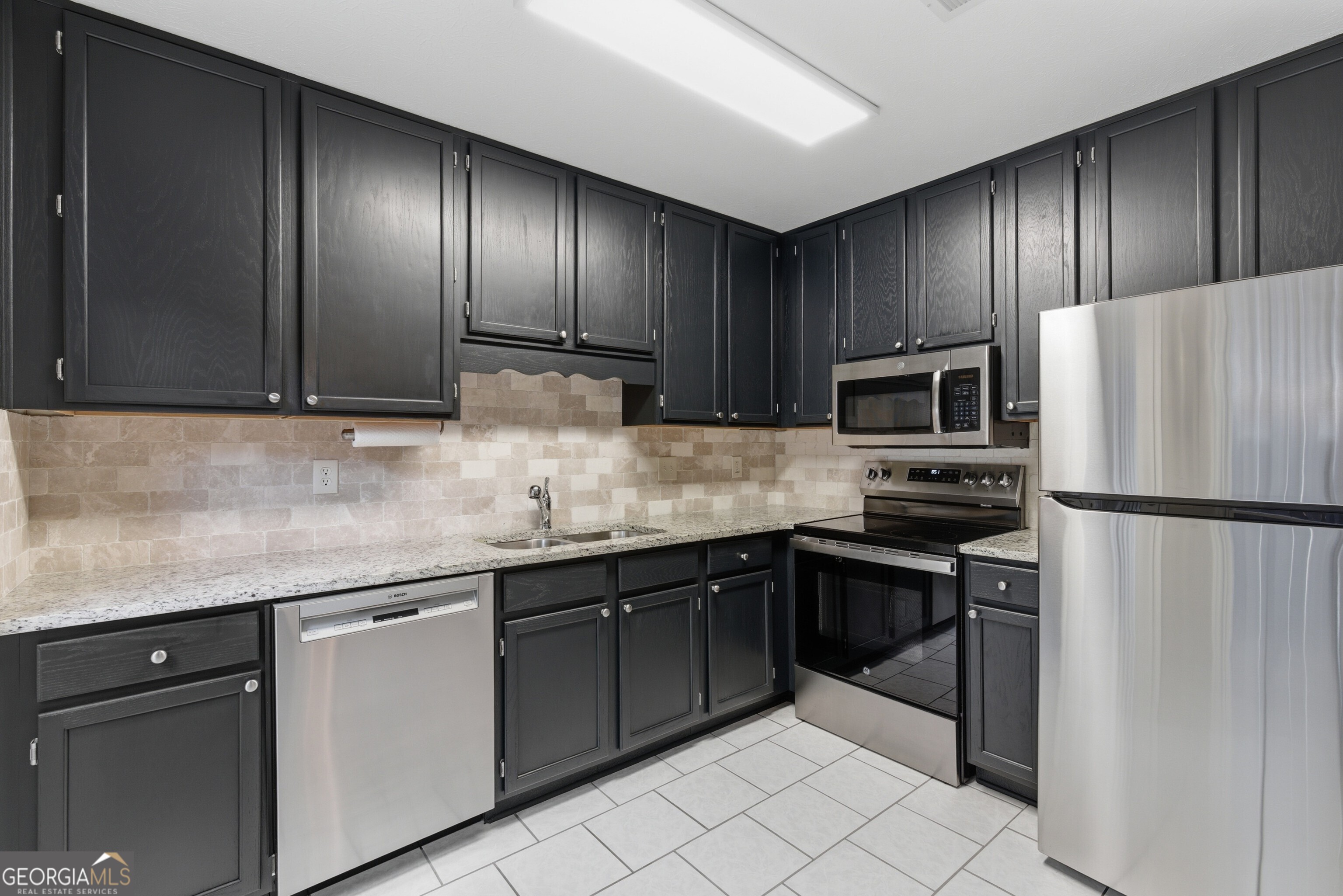 4145 Crape Myrtle LN