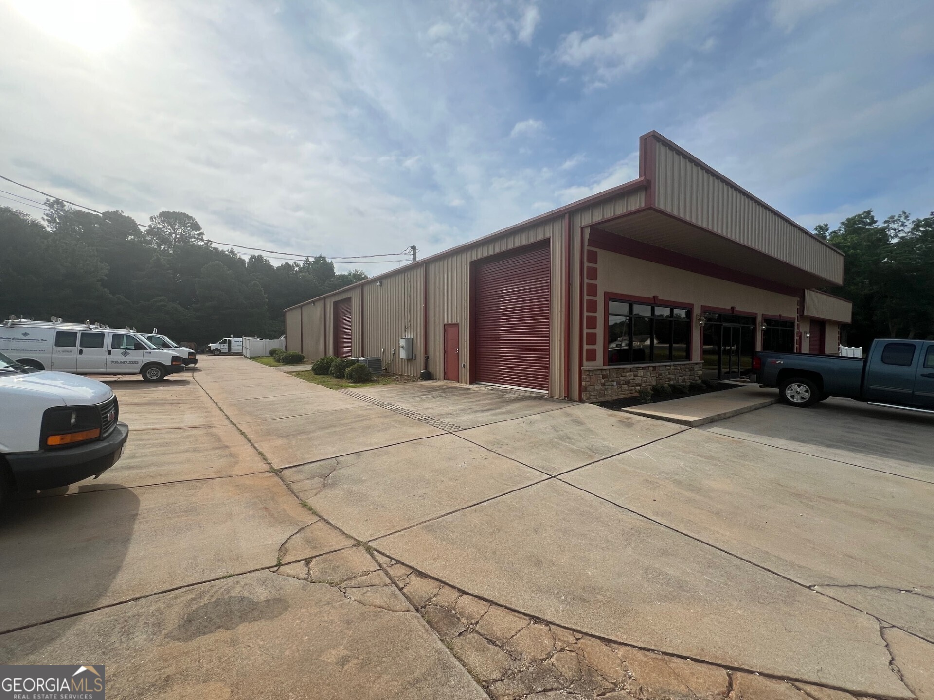 2120 Highway 19 N