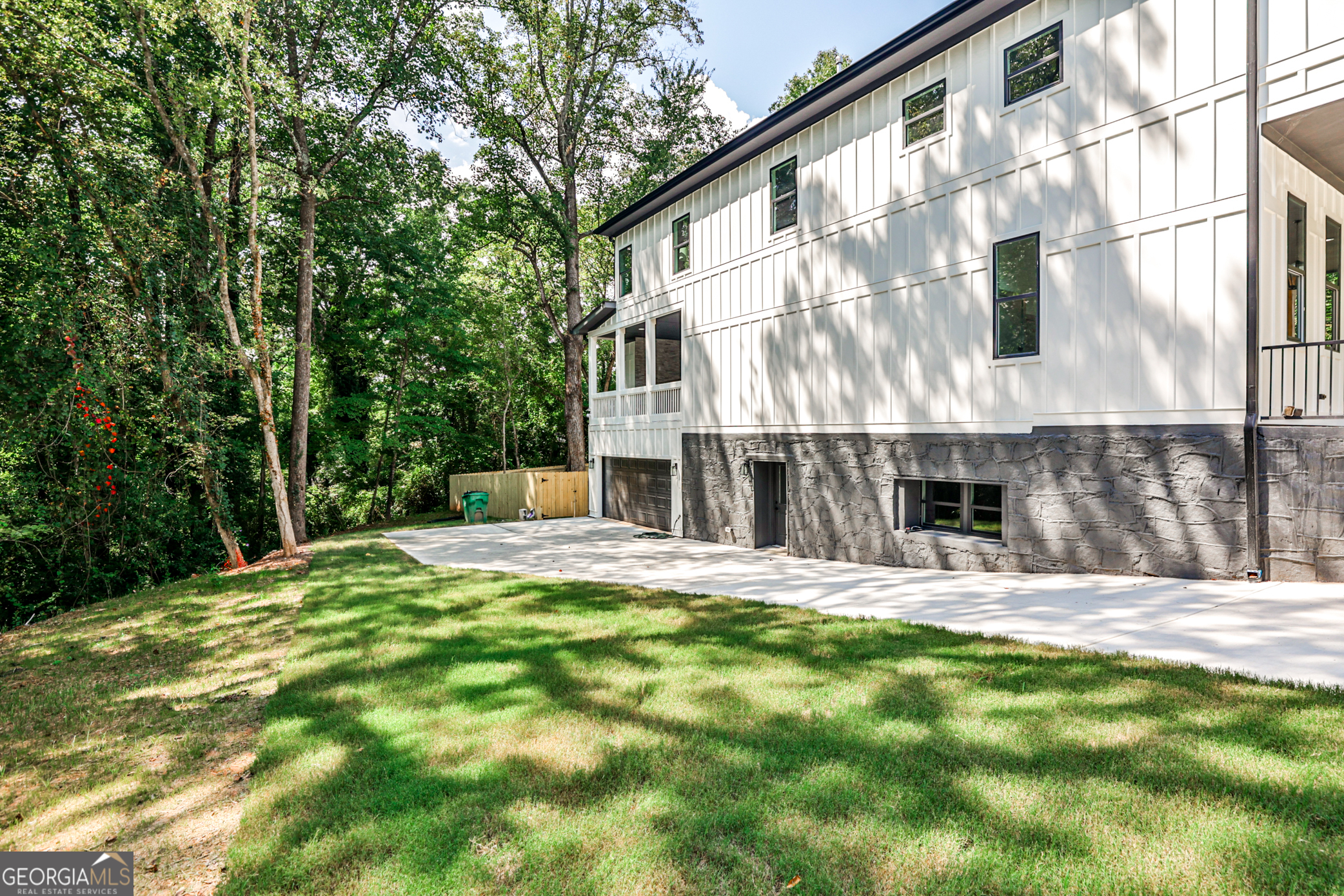 1401 Rupert RD