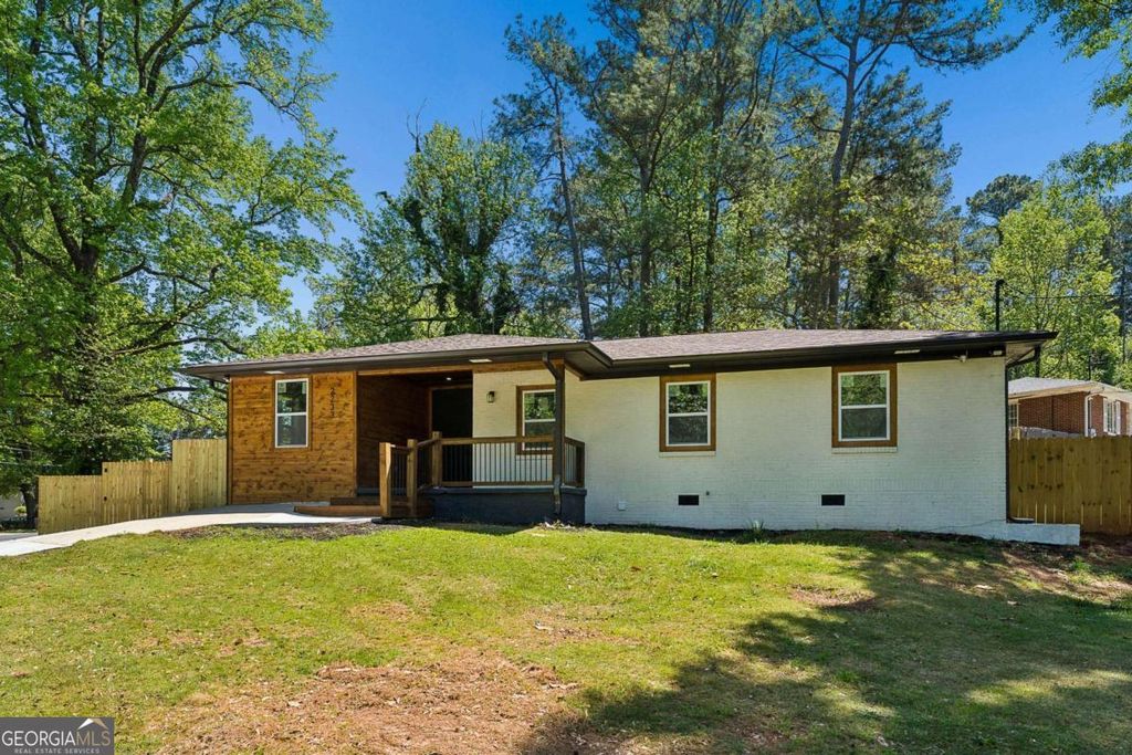 Photo of 2233 Brannen Road SE, Atlanta, GA 30316 (MLS # 10730867)