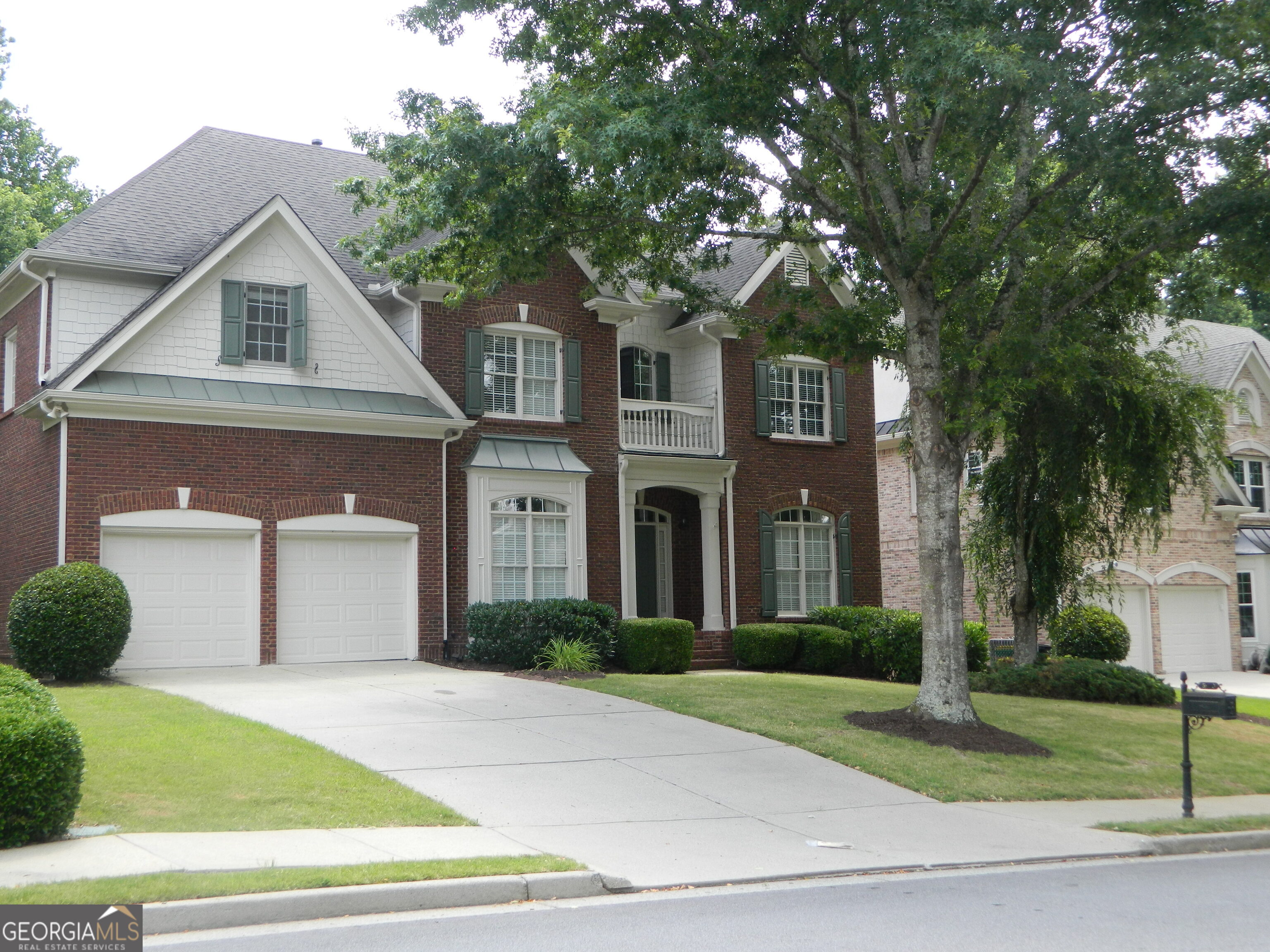 Well-Maintained Brick Executive Home With Full Daylight Basement In The Highly Desirable Johns Creek Area. Located In The Top-Rated Northview School District, This Property Is Part Of A Vibrant Swim And Tennis Community. Beautiful Hardwood Floors Extend Throughout The Main Level, Complemented By Brand New Carpet. The Gourmet Eat-In Kitchen Features Granite Countertops, A Spacious Island, And Stainless Steel Appliances, Overlooking An Open Family Room That's Perfect For Gatherings. An In-Law Suite On The Main Level Offers Additional Flexibility For Guests Or Extended Family. The Oversized Master Bedroom Boasts Elegant Double Trey Ceilings And A Generous Sitting Area. The Luxury Master Bathroom Includes A Double Vanity, Separate Shower, And A Jacuzzi Tub For Ultimate Relaxation. Large Secondary Bedrooms Provide Plenty Of Room For Comfort And Functionality. A Huge Private Backyard With A Dedicated Garden Area Enhances Outdoor Living Potential. The Finished Full Basement Includes A Full Bath And Wet Bar, Adding Even More Space For Entertainment Or Personal Use. This Home Is Conveniently Located Within Walking Distance To Grocery Shopping And Gourmet Dining, And Only Minutes Away From Johns Creek Technology Park And Major Highways. No Pets And No Smoking Allowed. The Property Is Currently Tenant Occupied, And A Minimum Of 24 Hours' Notice Is Required For Showings. Please Do Not Disturb The Tenant.