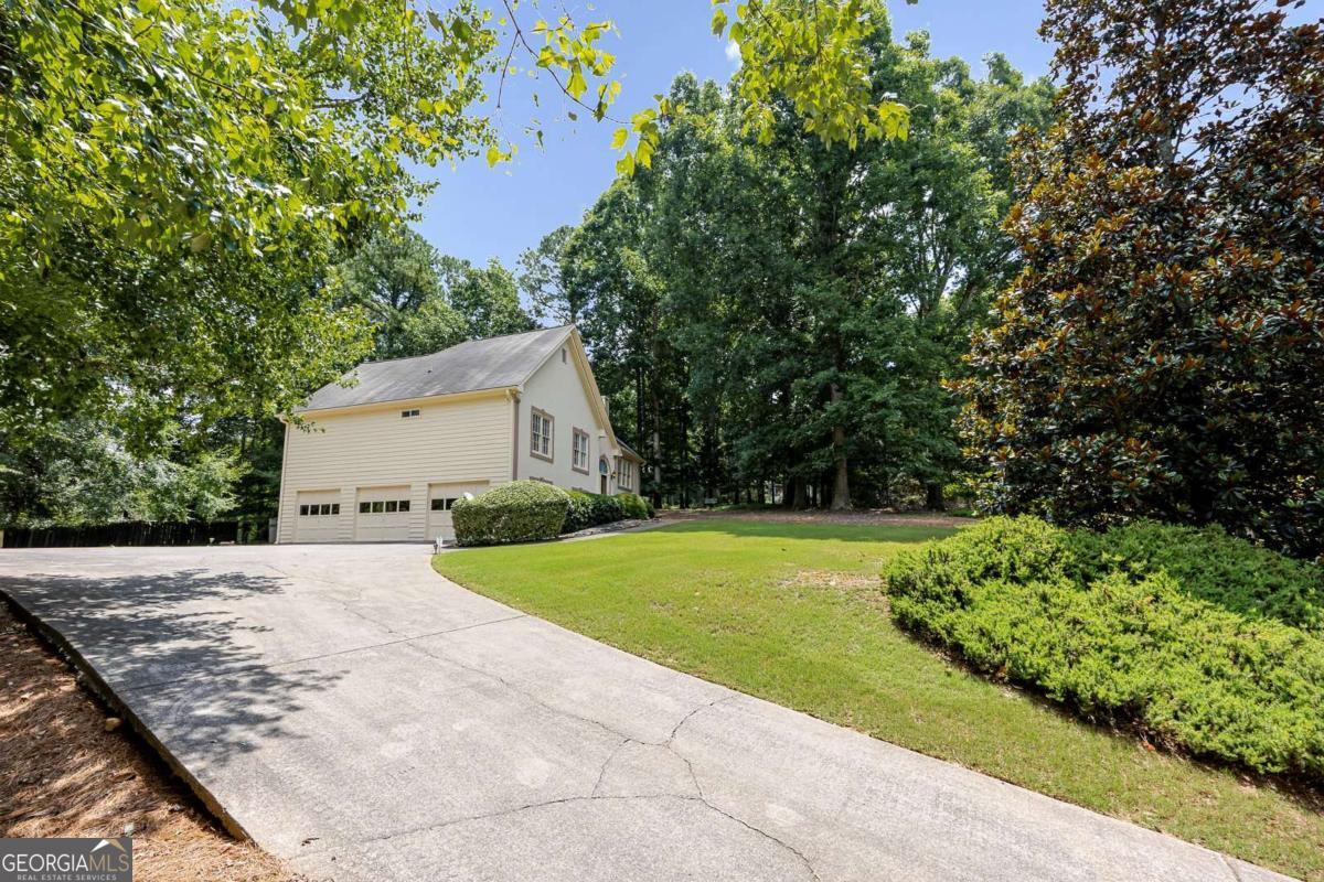 629 Pine TER