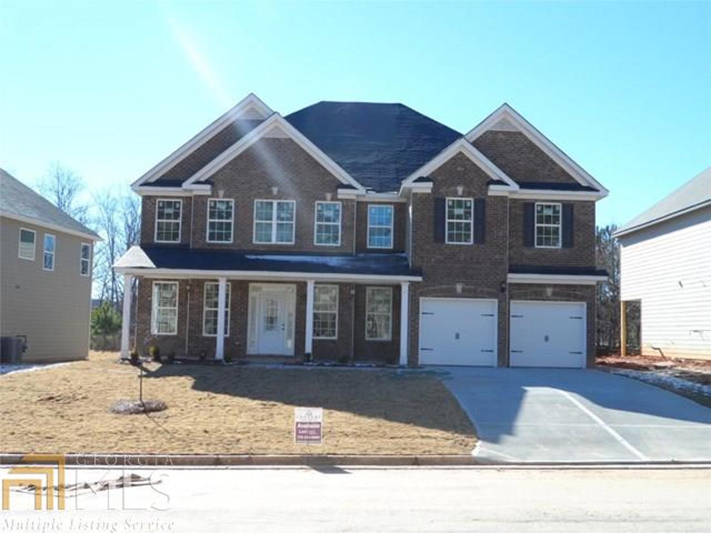 Wesley C- Pictures are not of actual home. 5 bedrooms/4 full baths with 42" Espresso Cabinets, Santa Celcelia Countertops with enormous island with 5" hand scrapped hardwoods in the foyer, hall, kitchen, breakfast, and dining room. Stainless Steel appliances including refrigerator with 2' faux blinds. Level 2 Ceramic tile in Owner's shower, garden tub surround, and floors. Home will be ready for closing at the end of January, 2016. Private: