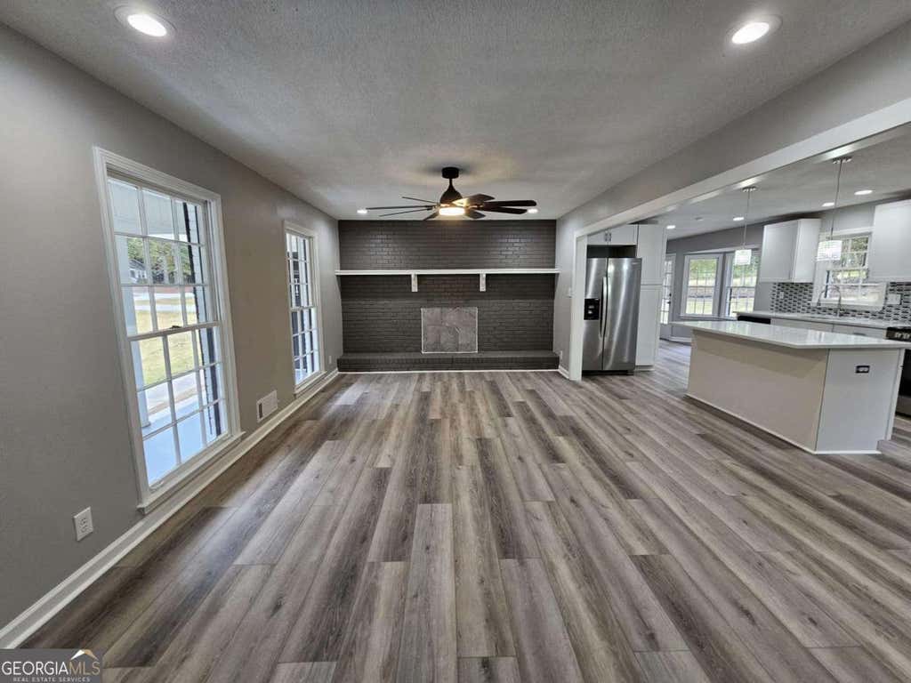 Photo of 999 Braselton Highway, Lawrenceville, GA 30043 (MLS # 10822854)
