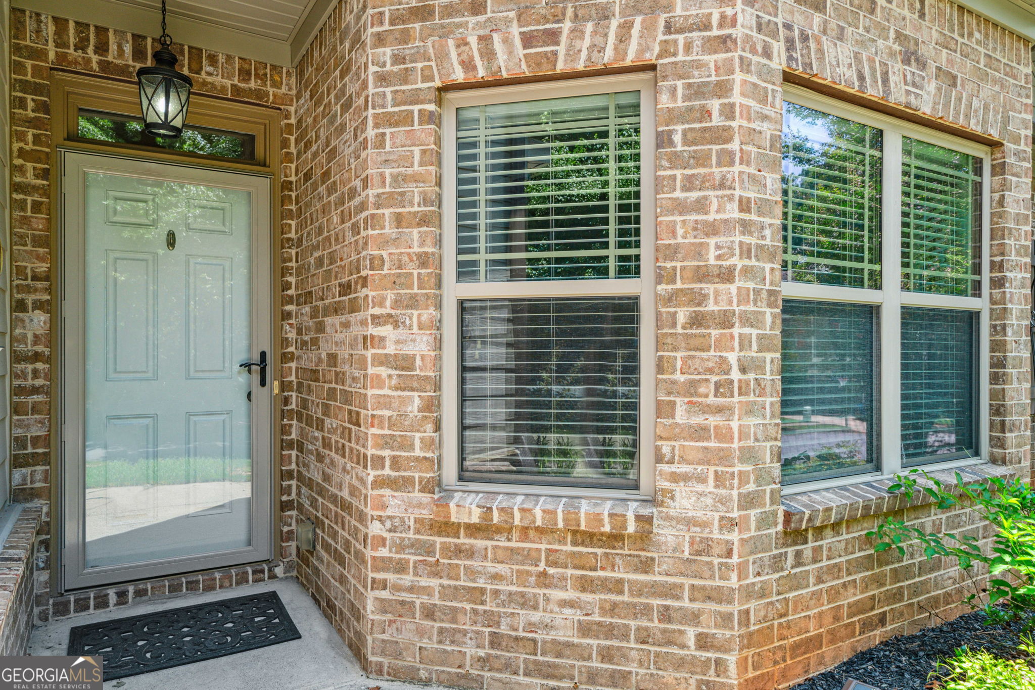 251 Manous WAY