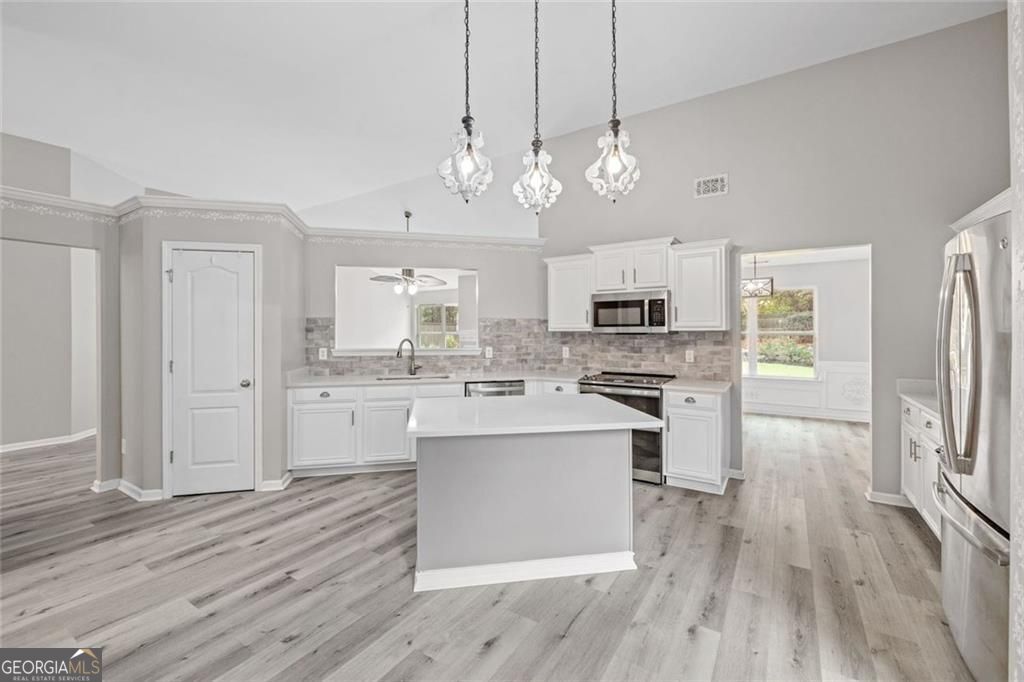 Braselton, Georgia 30517, United States, 4 Bedrooms Bedrooms, ,4 BathroomsBathrooms,Residential,Active,236463