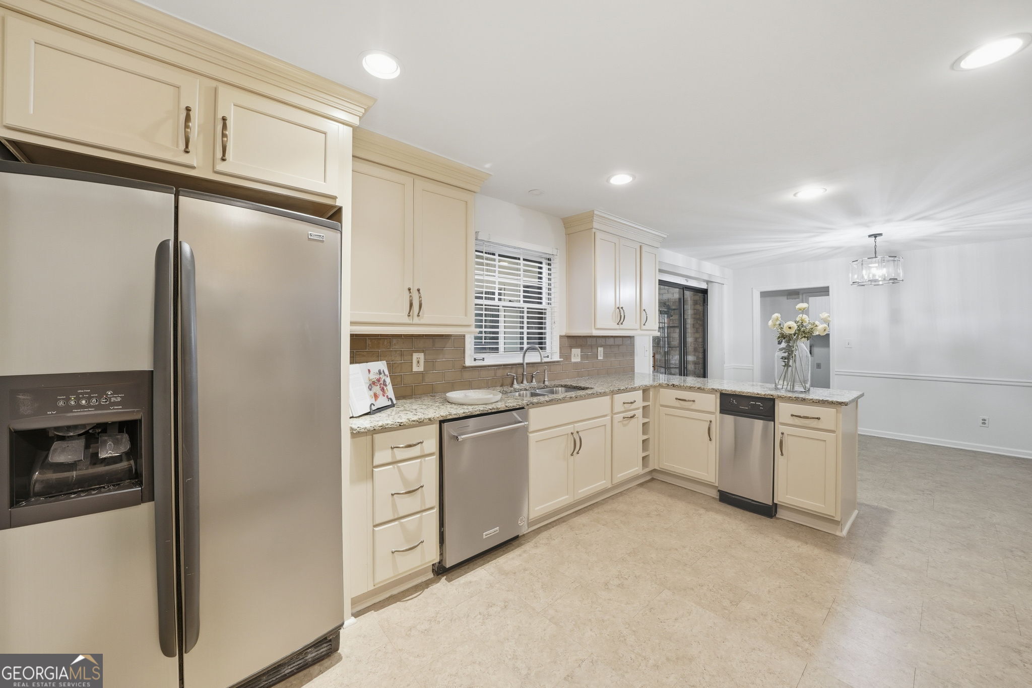 4116 River Cliff Chse