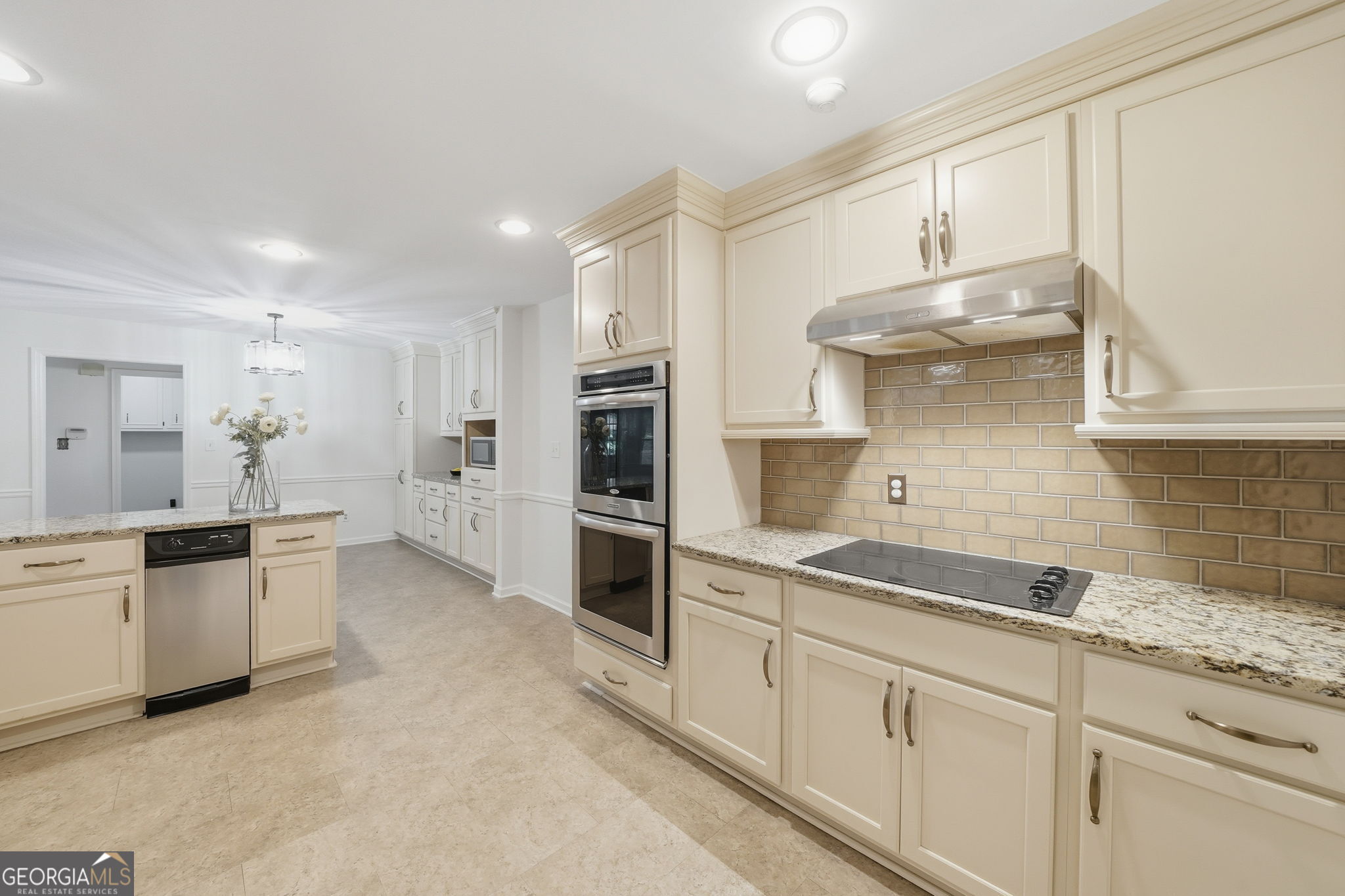 4116 River Cliff Chse