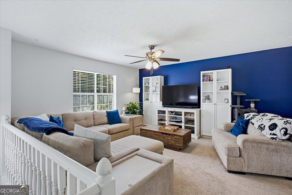188 Pilgrim LN