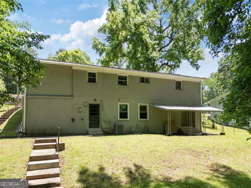 LACEOLA WOODS - Residential