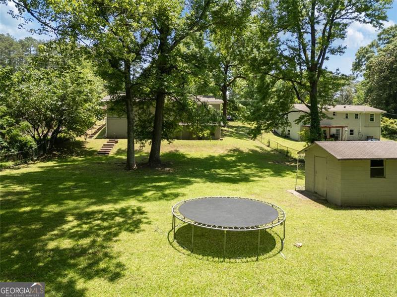 LACEOLA WOODS - Residential