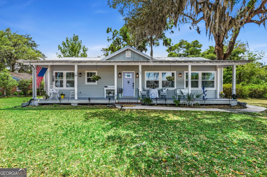 Photo of 104 Bishop Circle, St. Marys, GA 31558 (MLS # 10756204)