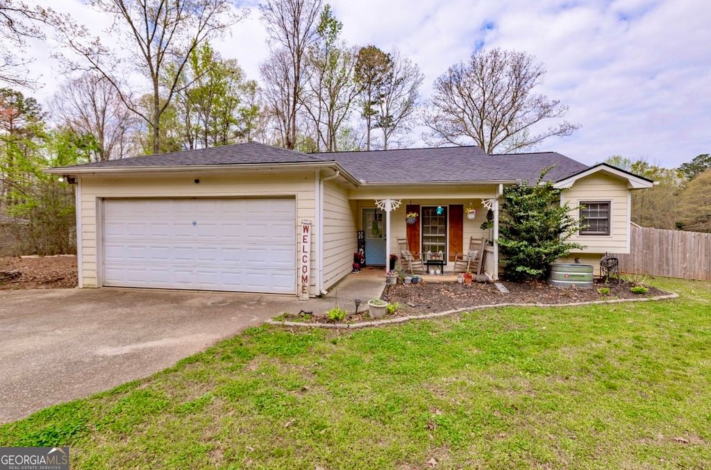 Photo of 205 Wagon Wheel Trail, Senoia, GA 30276 (MLS # 10720205)