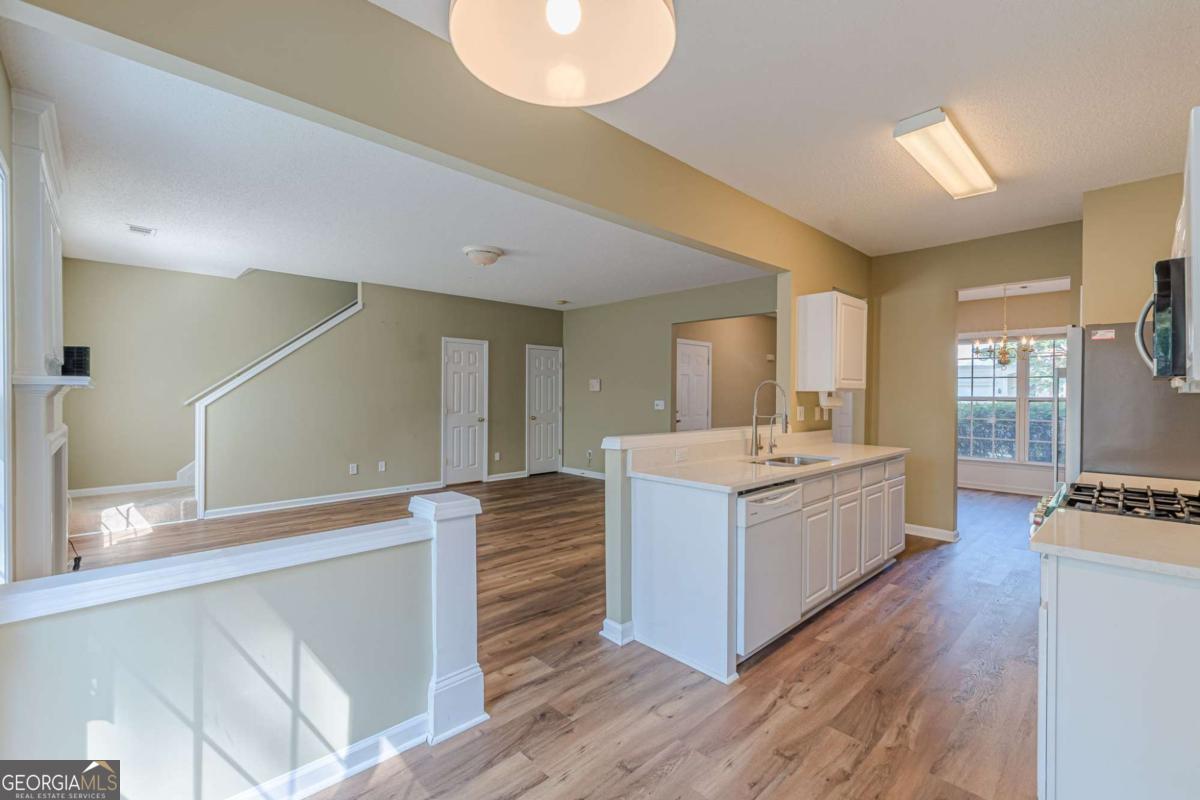 7010 Richland CT