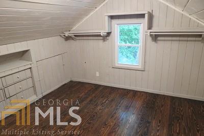 Moreland Heights - Residential