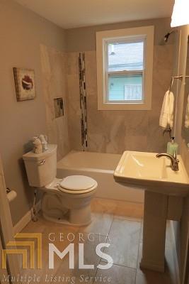 Moreland Heights - Residential