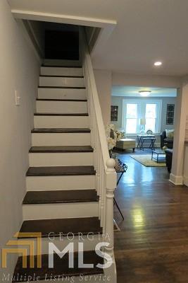 Moreland Heights - Residential