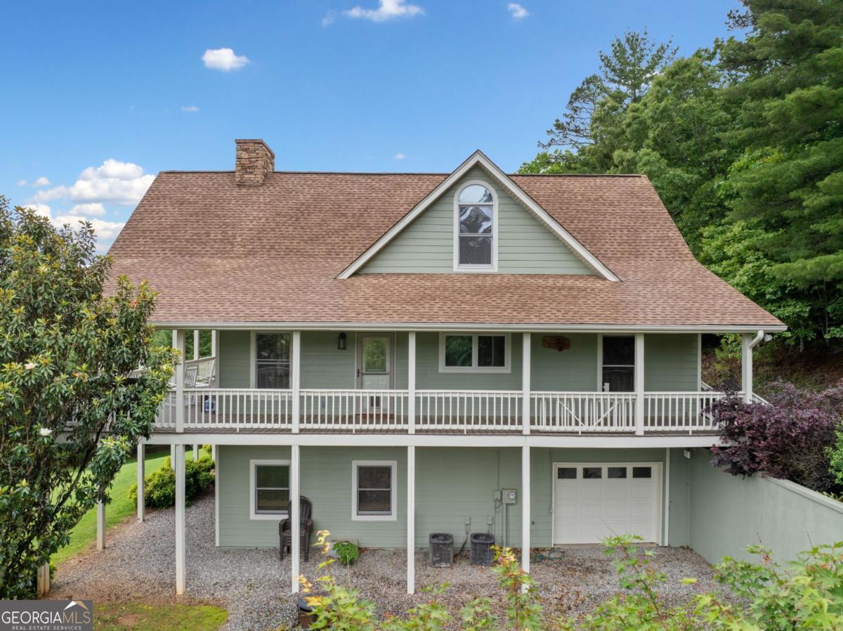 82 Emelia DR