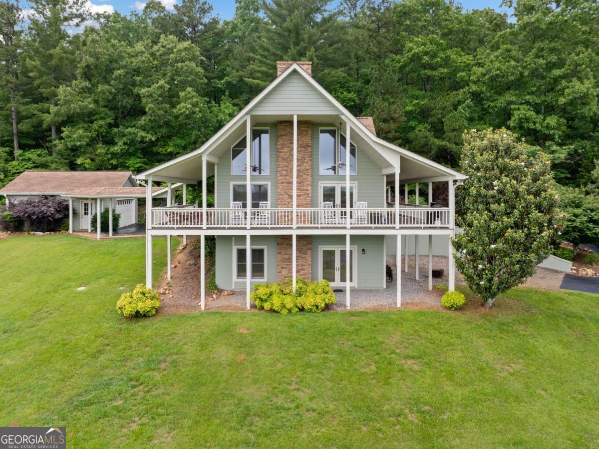 82 Emelia DR