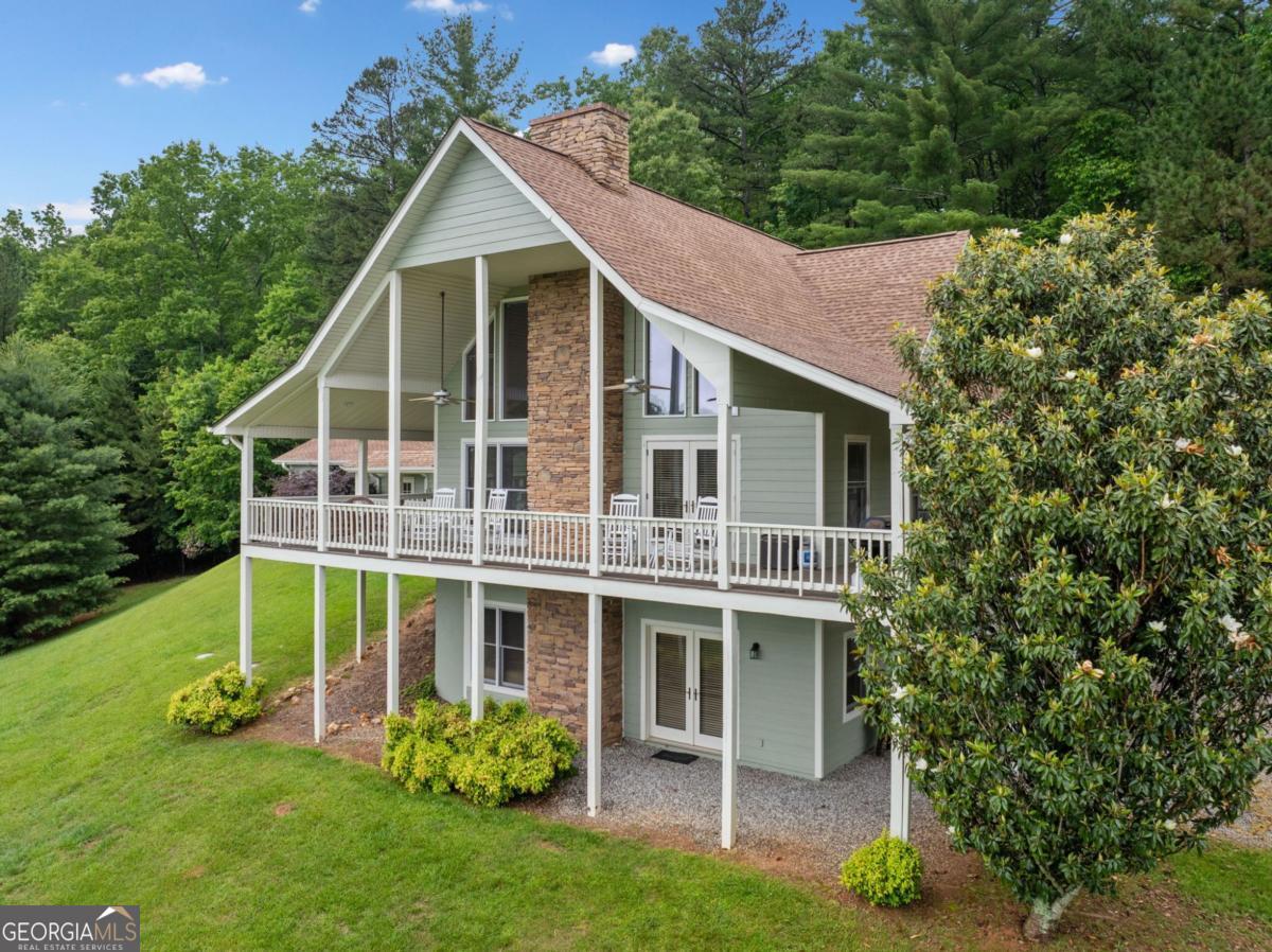 82 Emelia DR
