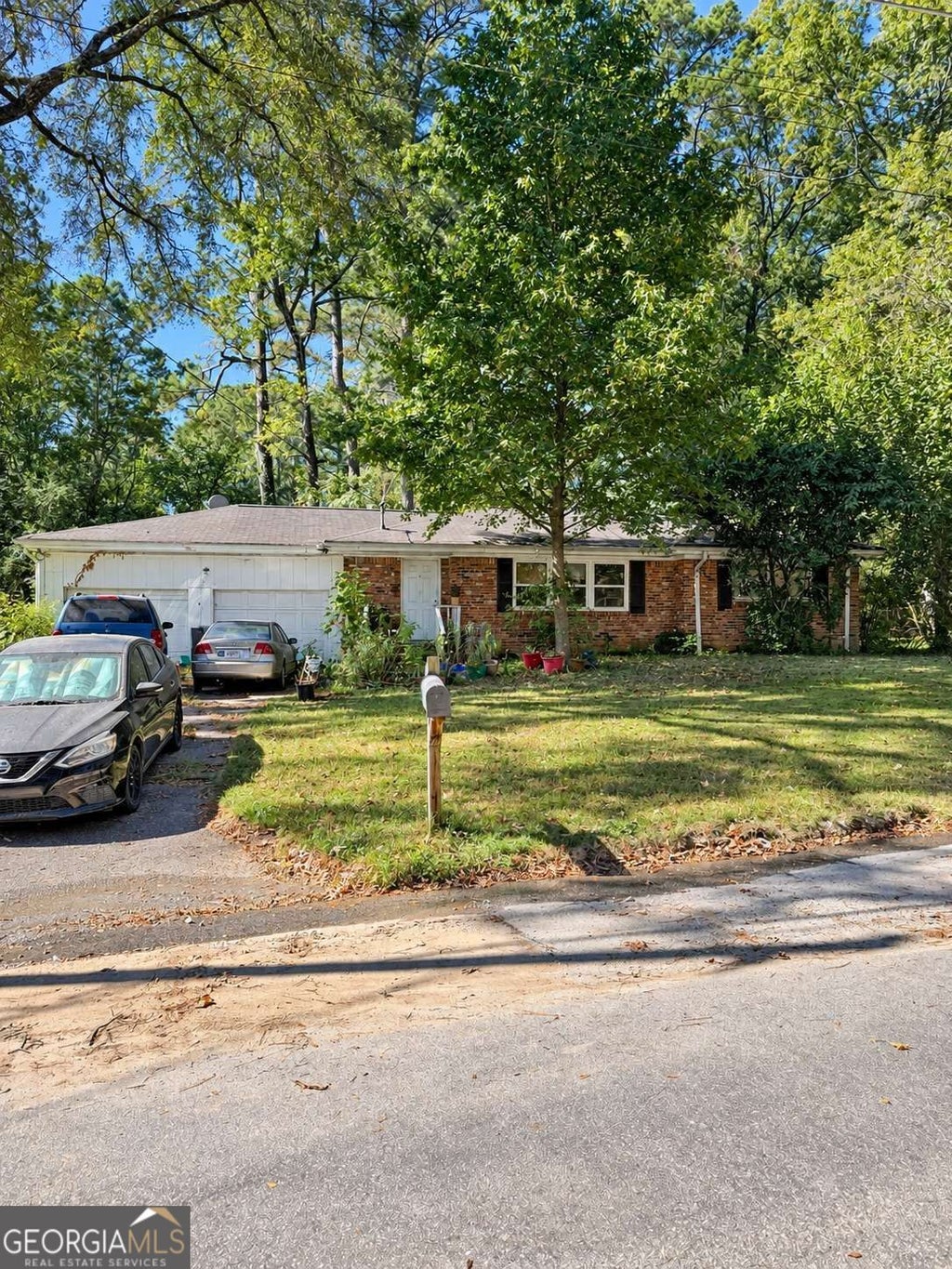 Photo of 1609 Stanford Way, Decatur, GA 30032 (MLS # 10876815)