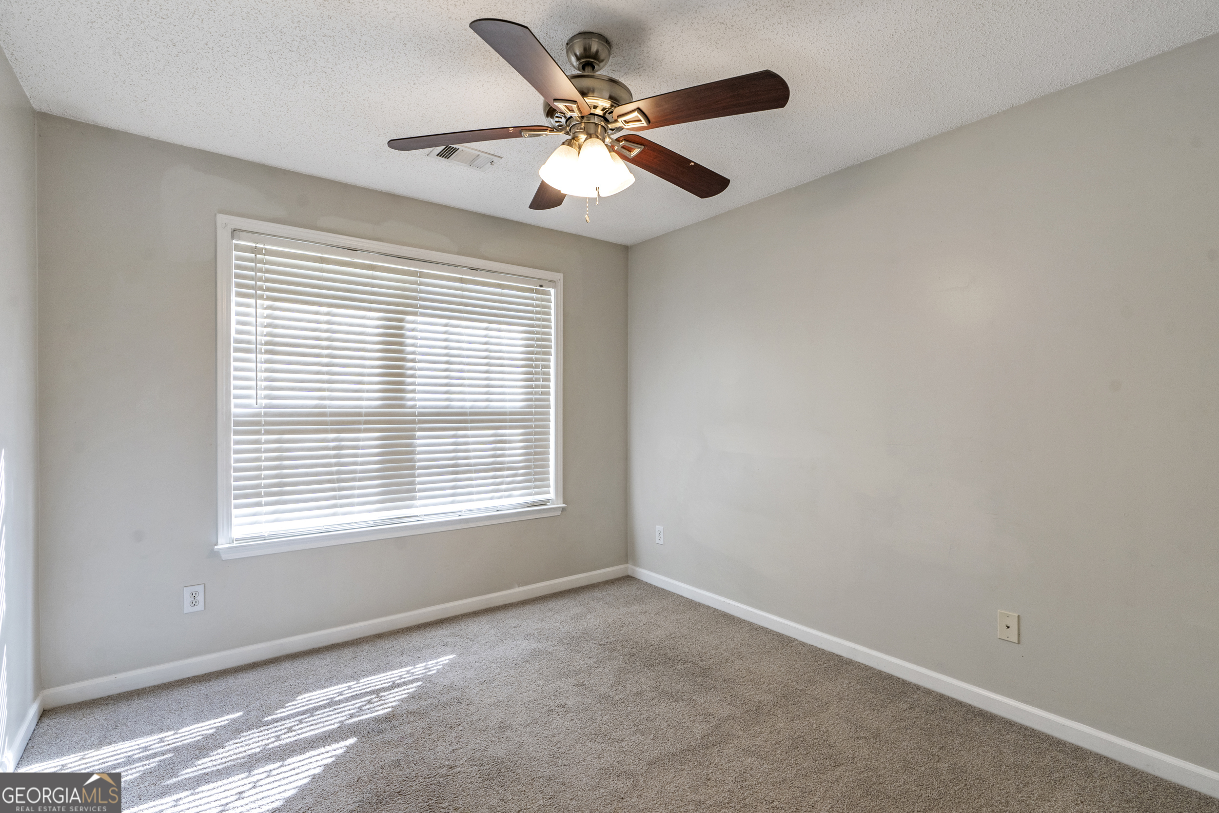 Windward Pointe - Residential