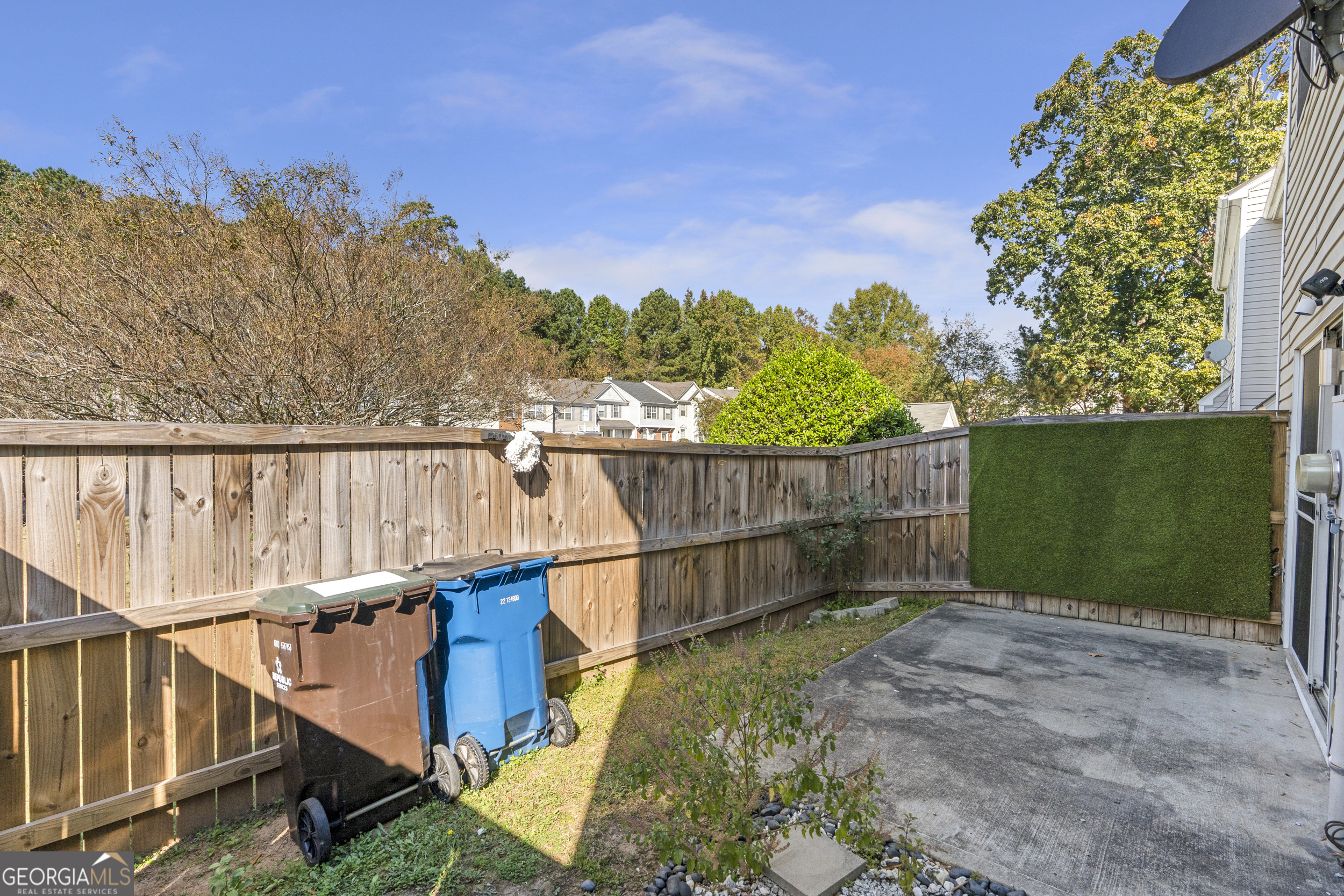 Windward Pointe - Residential