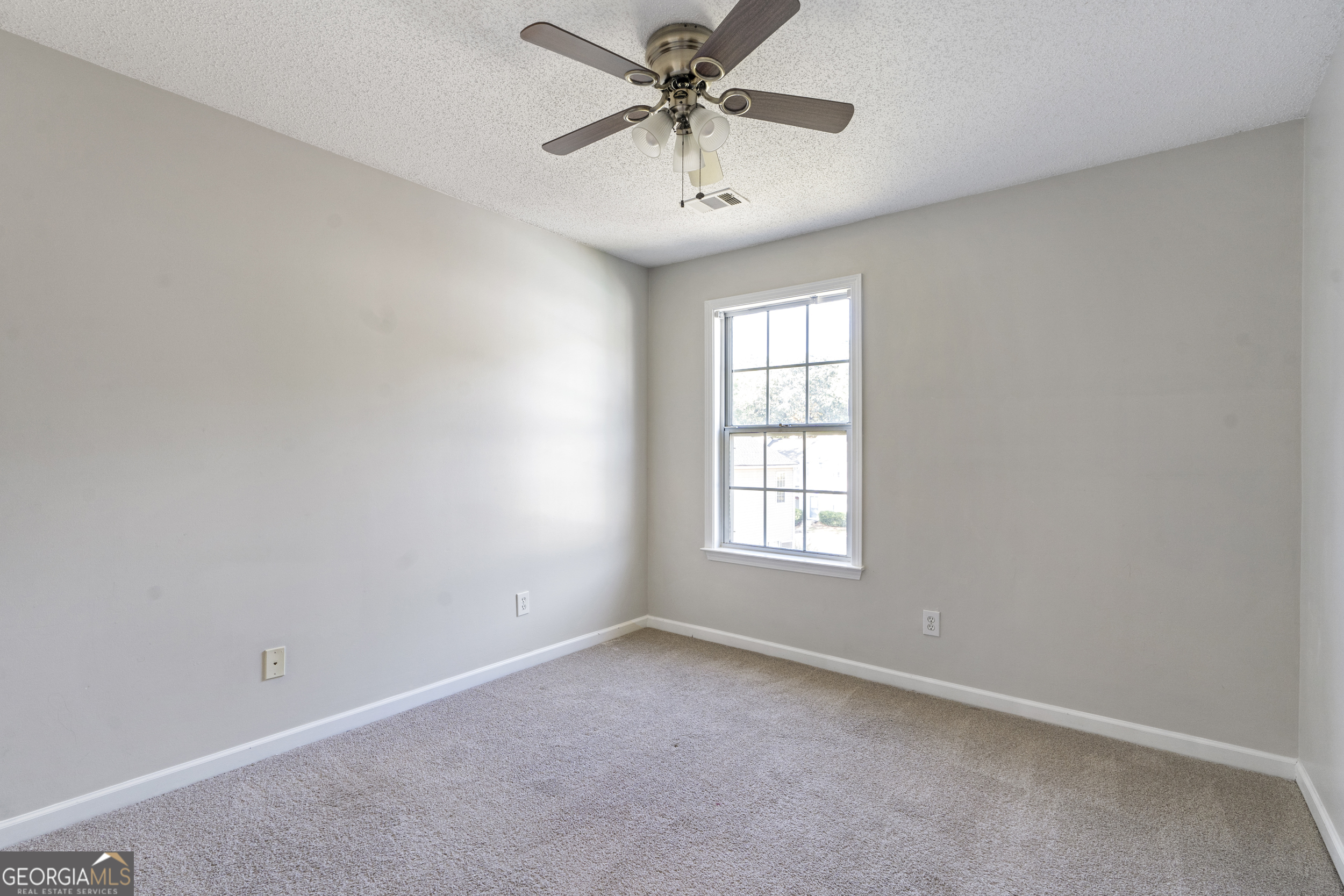 Windward Pointe - Residential