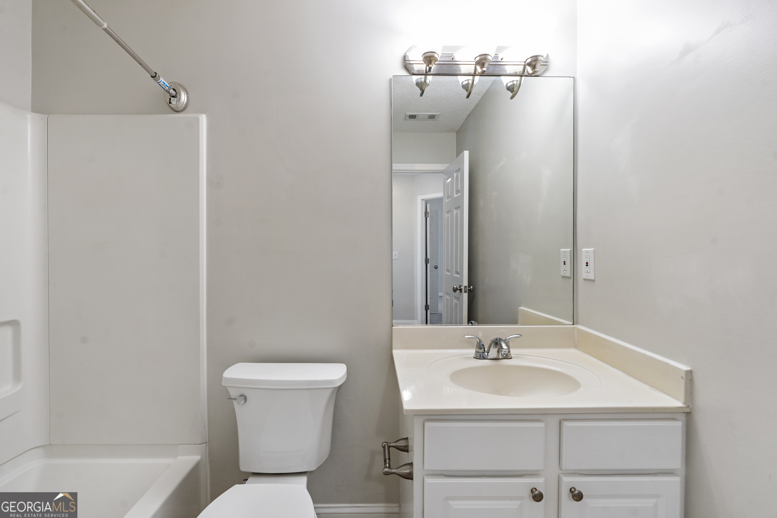 Windward Pointe - Residential